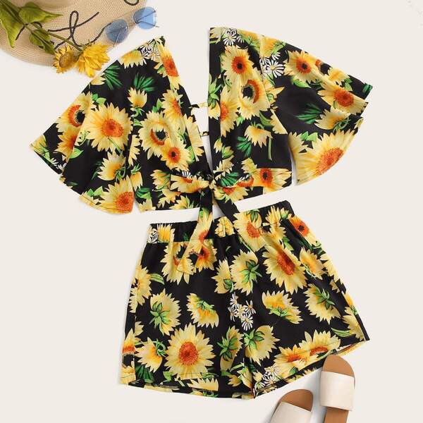 

Plus Sunflower Print Tie Front Top With Shorts