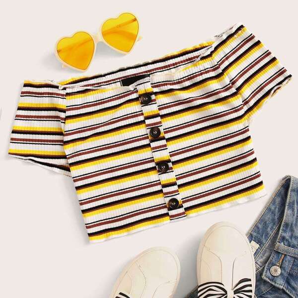 

Button Front Rib-knit Crop Top