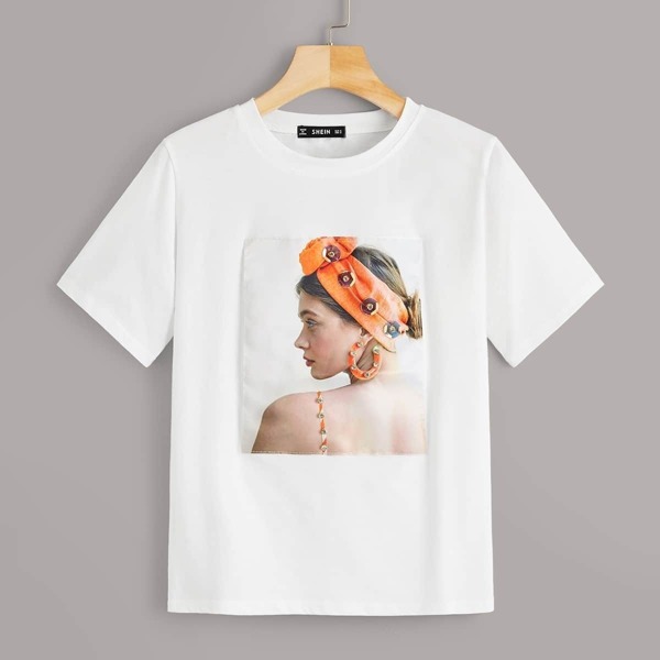 

Figure Patched Rhinestone Detail Tee