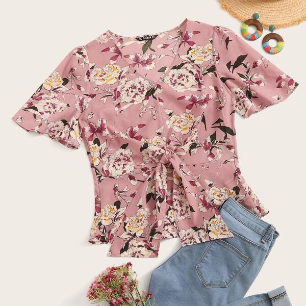 

Floral Print Flutter Sleeve Tie Front Top