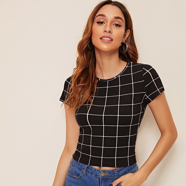 

Grid Form Fitted Top