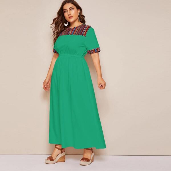 

Plus Cut-and-sew Tribal Print Dress