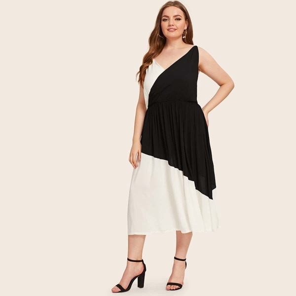 

Plus Two Tone V-neck Cami Dress, Black and white
