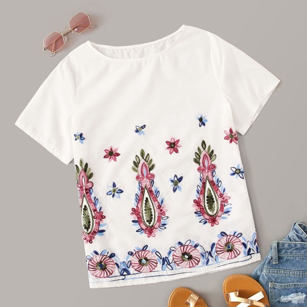 

Floral Embroidered Detail Top