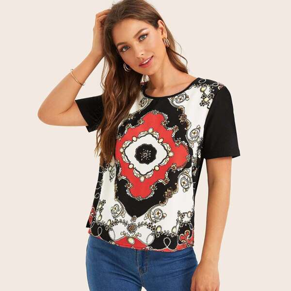 

Short Sleeve Scarf Print Top
