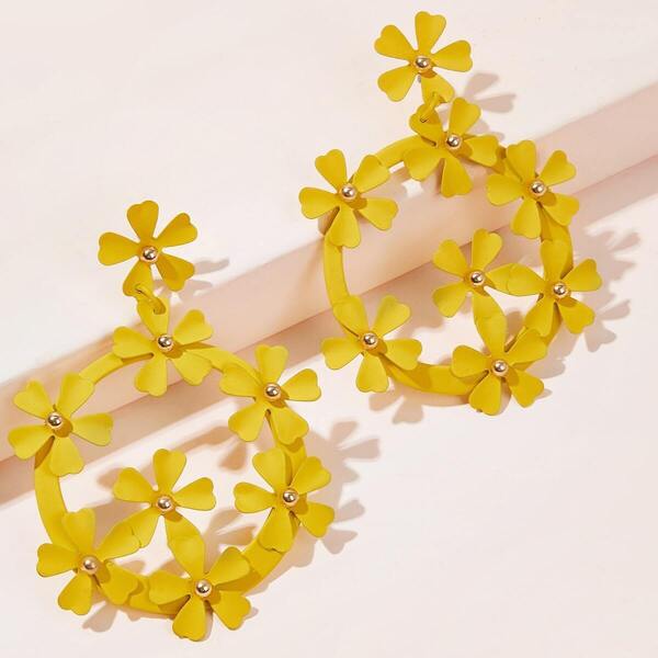 

Flower Design Drop Earrings 1pair