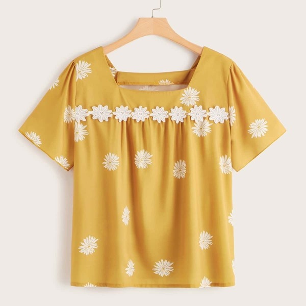 

Plus Daisy Floral Appliques Square Neck Blouse, Yellow