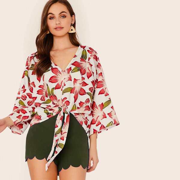 

V-neck Tie Front Floral Top