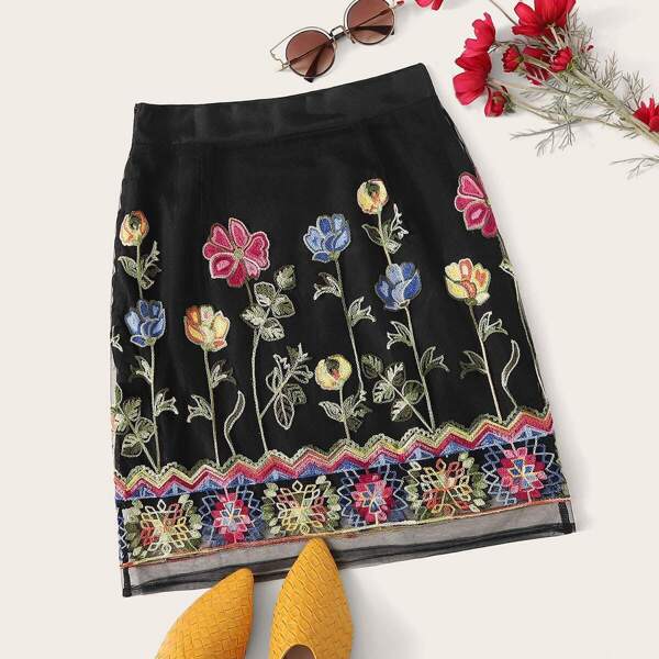 

Floral Embroidered Mesh Pencil Skirt