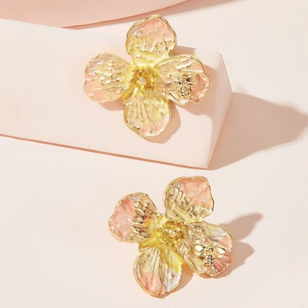 

Flower Stud Earrings 1pair