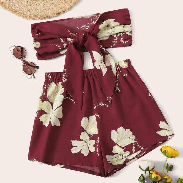 

Knot Front Bandeau Top and Floral Print Shorts Set