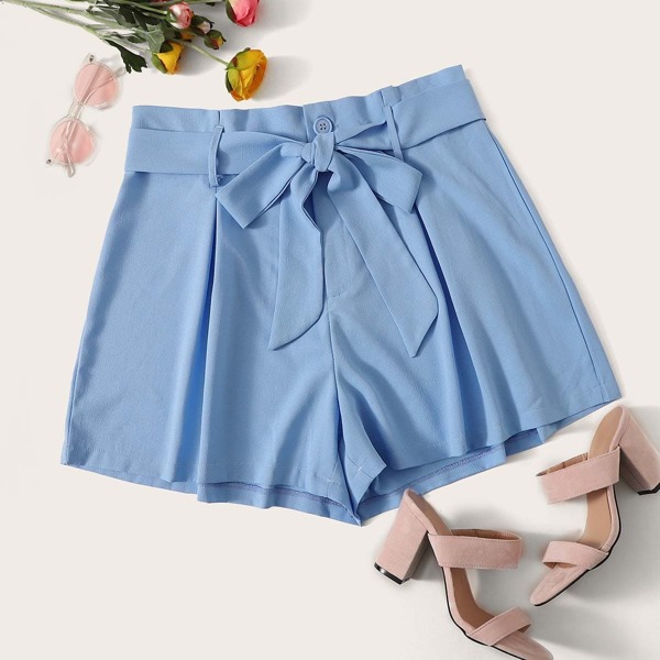 

Plus Button Waist Wide Leg Belted Shorts