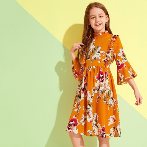 

Girls Mock-Neck Ruffle Trim Floral Print Dress, Yellow