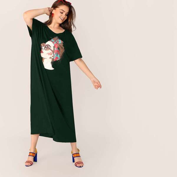 

Plus Figure Print Maxi Tee Dress