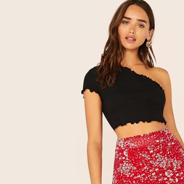 

One Shoulder Lettuce Edge Rib-knit Top