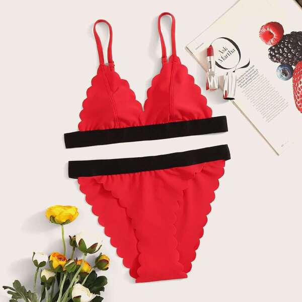 

Scalloped Trim Contrast Hem Lingerie Set