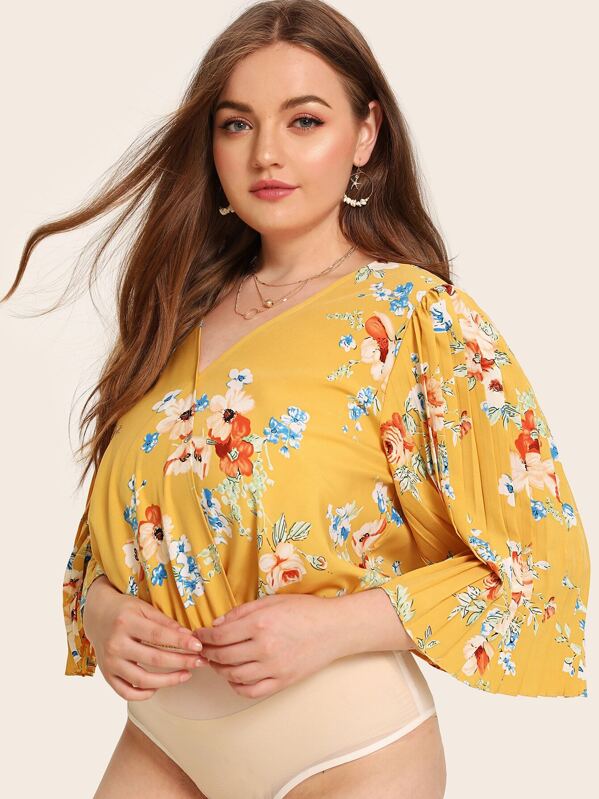 

Plus Floral Print Pleated Sleeve Bodysuit, Multicolor, Olga B