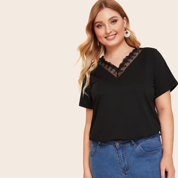 

Plus Contrast Lace V-neck Tee
