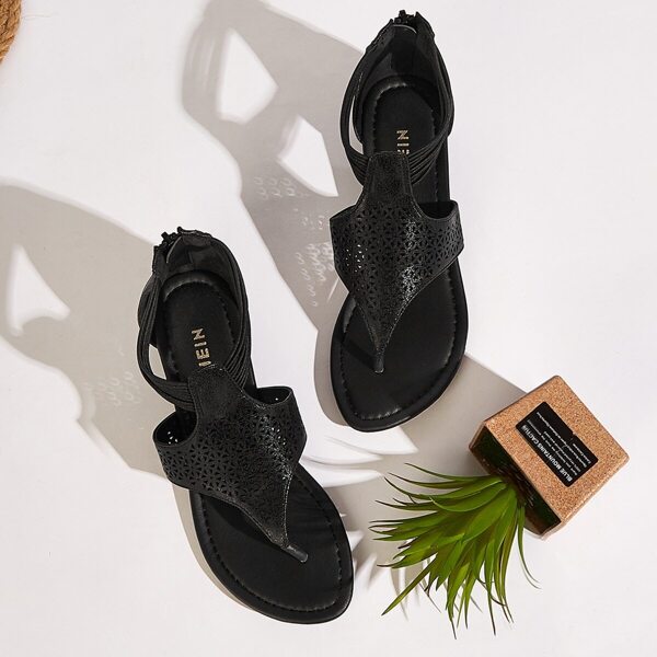 

Toe Post Hollow Out Flat Sandals