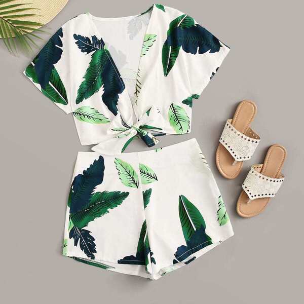 

Tropical Print Tie Front Top With Shorts