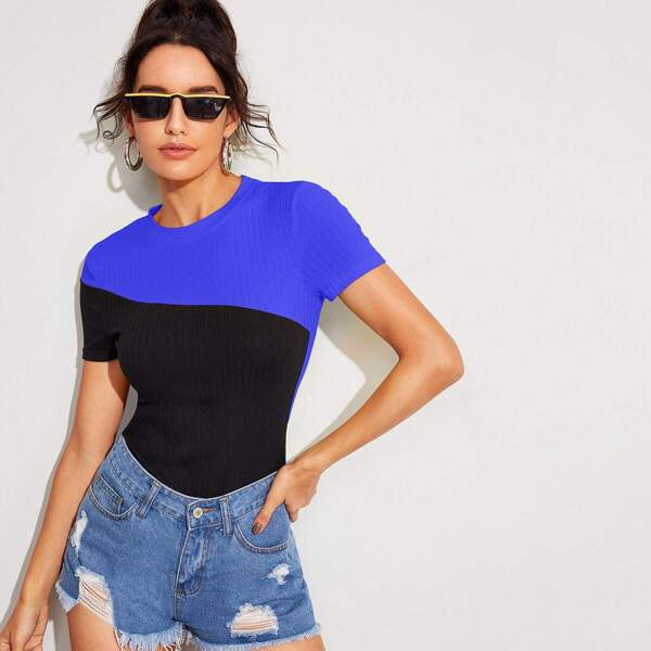 

Two Tone Rib-knit Form Fitted Top