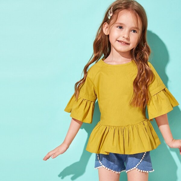 

Toddler Girls Solid Flounce Sleeve Peplum Top, Yellow