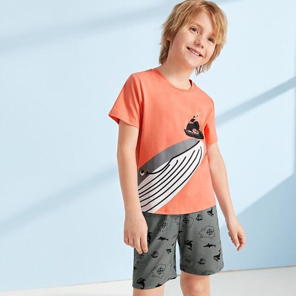 

Boys Mixed Print Round Neck Top and Shorts Set, Multicolor