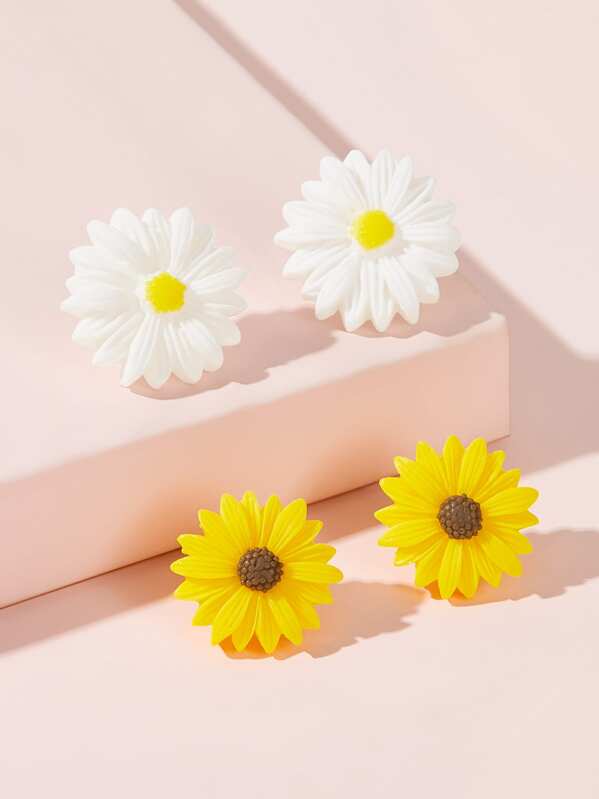 

Daisy Shaped Stud Earrings 2pairs, Multicolor