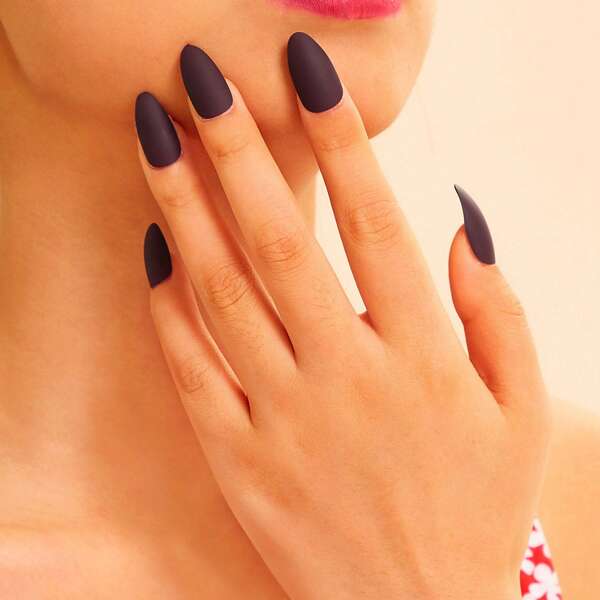 

Matte Almond Fake Nail 24pcs & Tape & Nail File