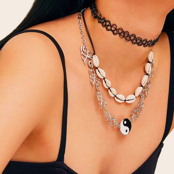 

Round Tai Chi & Shell Decor Necklace 3pcs