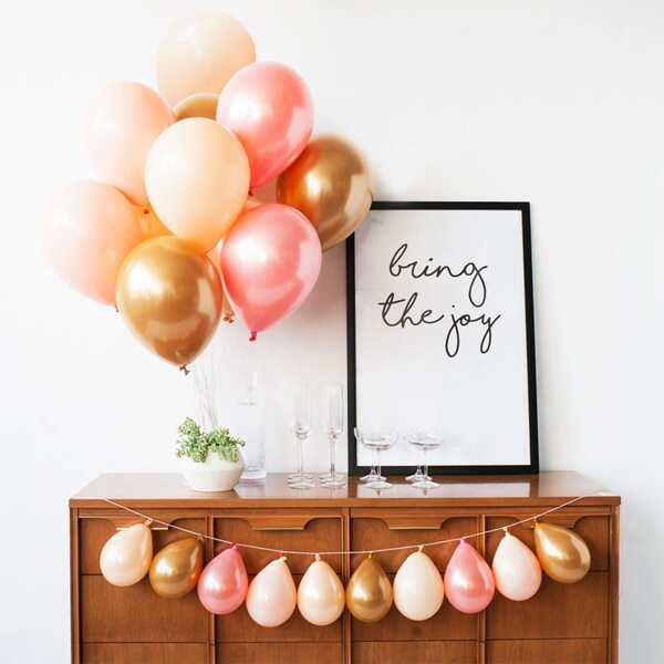 

10 Inch Decorative Balloon Set 20pcs