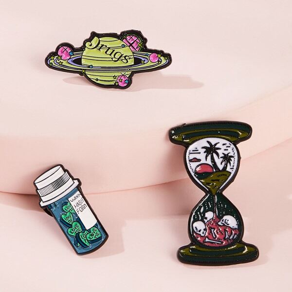 

Planet & Drink Design Brooches 3pcs, Multicolor