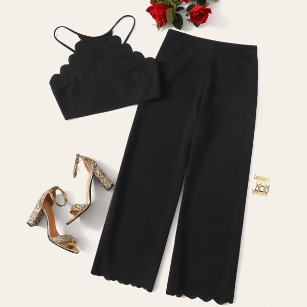 

Scallop Edge Halter Top and Palazzo Pants Set