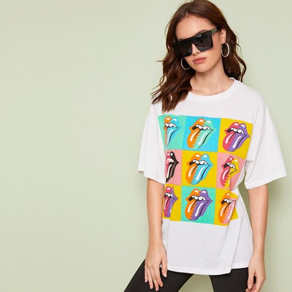 

Lip Print Drop Shoulder Tee