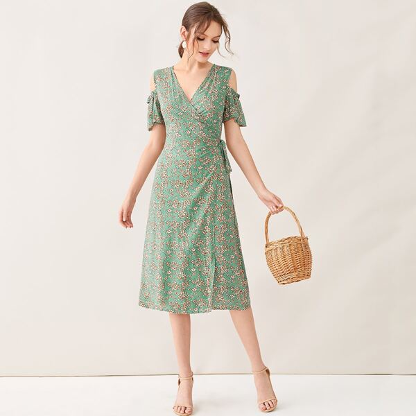 

Ditsy Floral Side Tie Surplice Cold Shoulder Dress