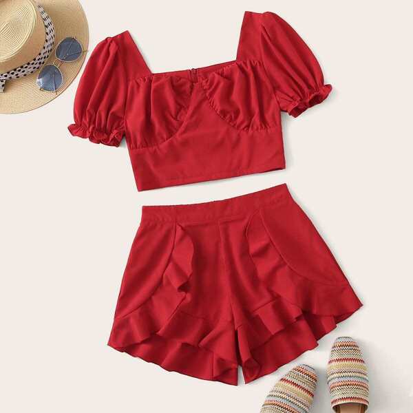 

Square Neck Zip Back Crop Top With Ruffle Trim Shorts