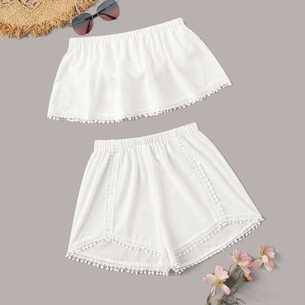 

Contrast Lace Off Shoulder Top With Shorts, White