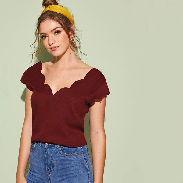 

Double V-Neck Scallop Trim Top, Burgundy