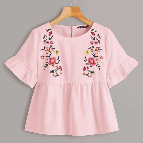 

Embroidery Floral Ruffle Cuff Peplum Top