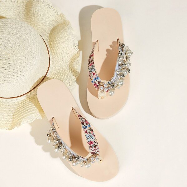 

Faux Pearl Decor Flip Flops, Multicolor