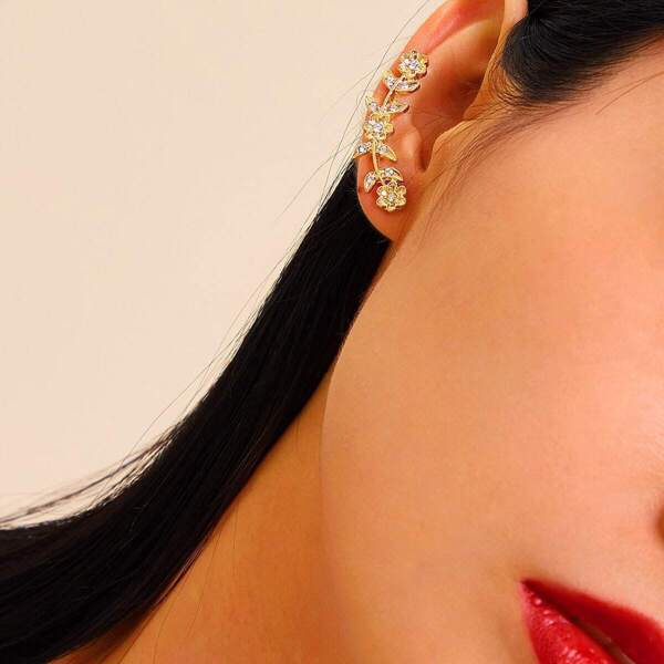 

Rhinestone Flower Shaped Earrings 1pair, Gold