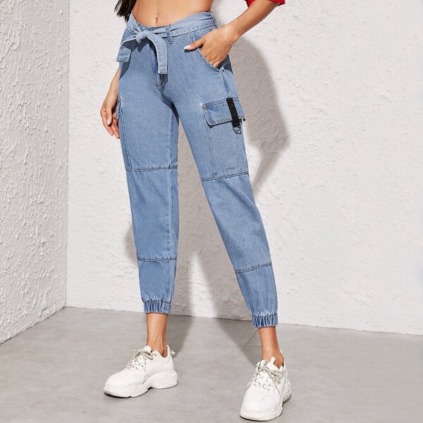 

Topstitching Pocket Side Belted Cargo Jeans
