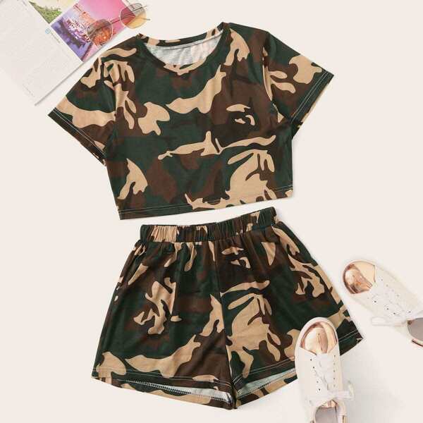 

Camo Print Tee With Shorts
