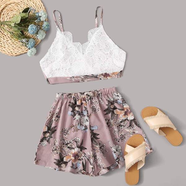 

Contrast Lace Tie Back Cami Top & Floral Print Shorts