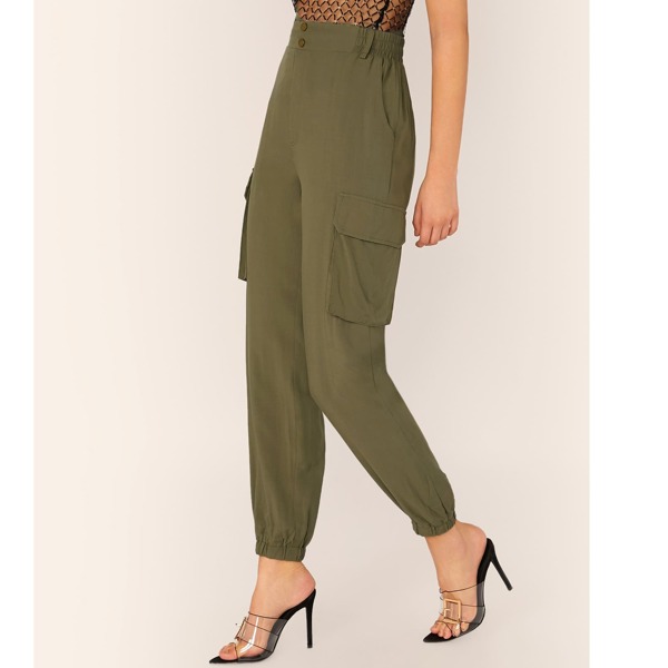 

Buttoned Waist Flap Pocket Patched Carrot Pants