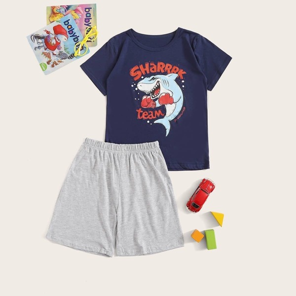 

Boys Shark & Letter Print Pyjama Set