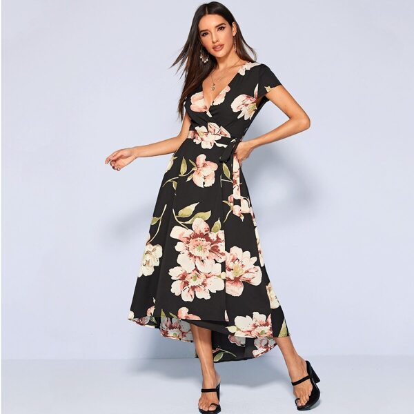 

Plunging Neck Floral Print Tie Side Wrap Dress