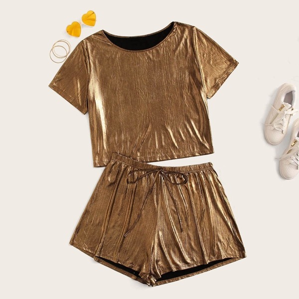 

Plus Metallic Top & Drawstring Waist Shorts Set