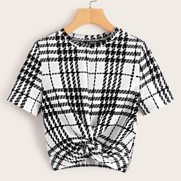 

Twist Hem Plaid Top