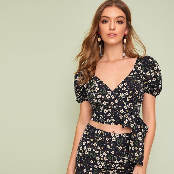 

Ditsy Floral Print Wrap Knotted Crop Top, Multicolor